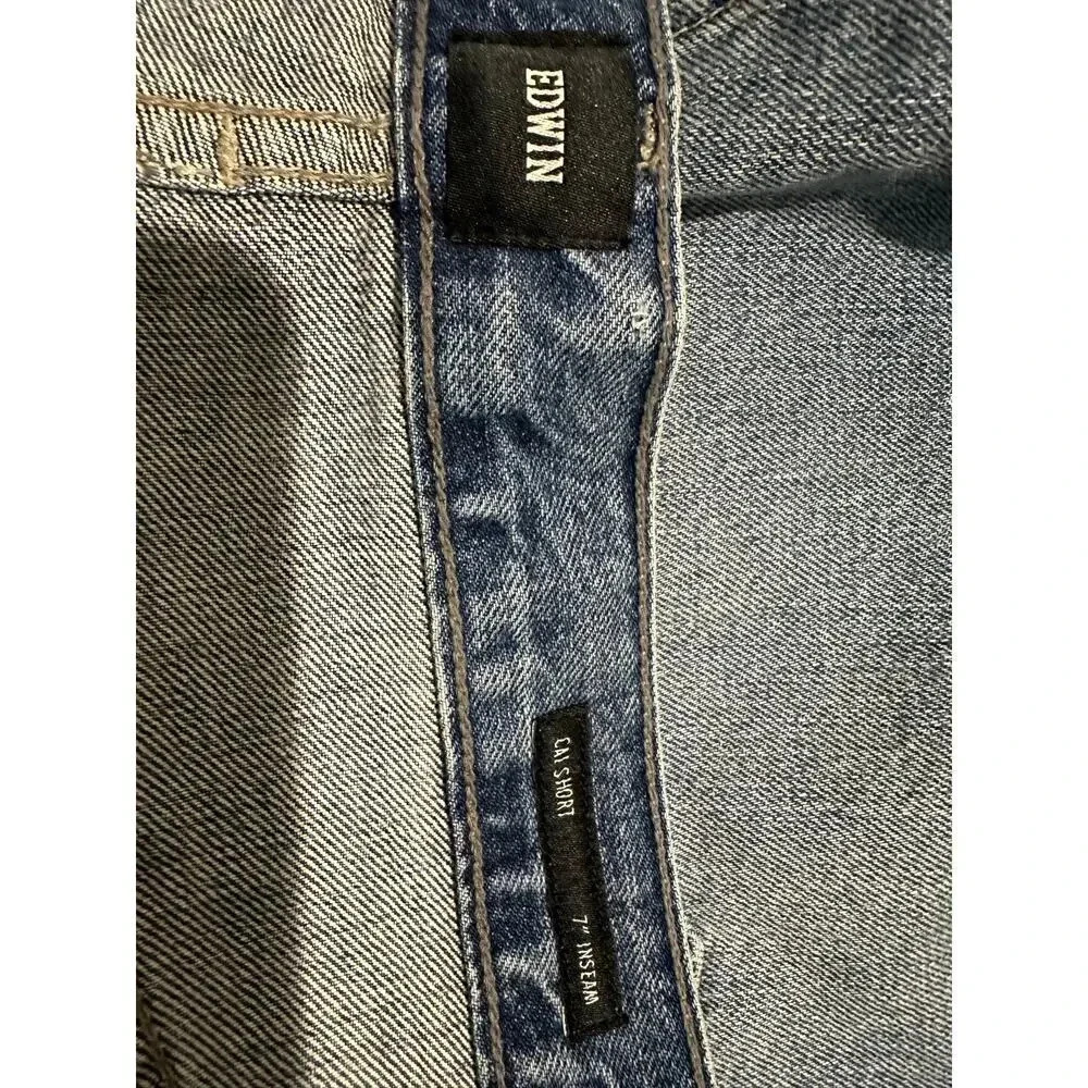 NWT‎ Edwin Denim 7” CAI Short In Color Viva | Size 34 - Picture 7 of 9